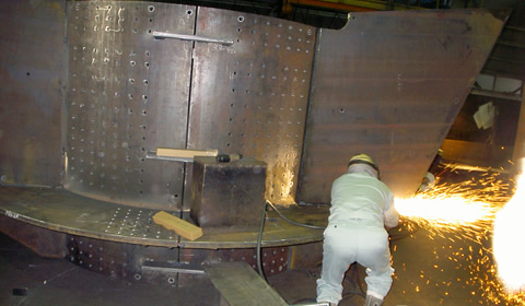 鋼構造物製作の様子